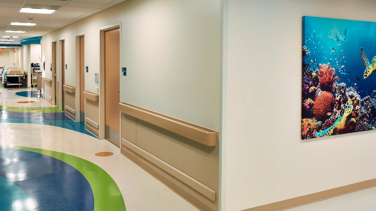 Hospital Corridors | Salah Foundation Children's Hospital - Broward Health