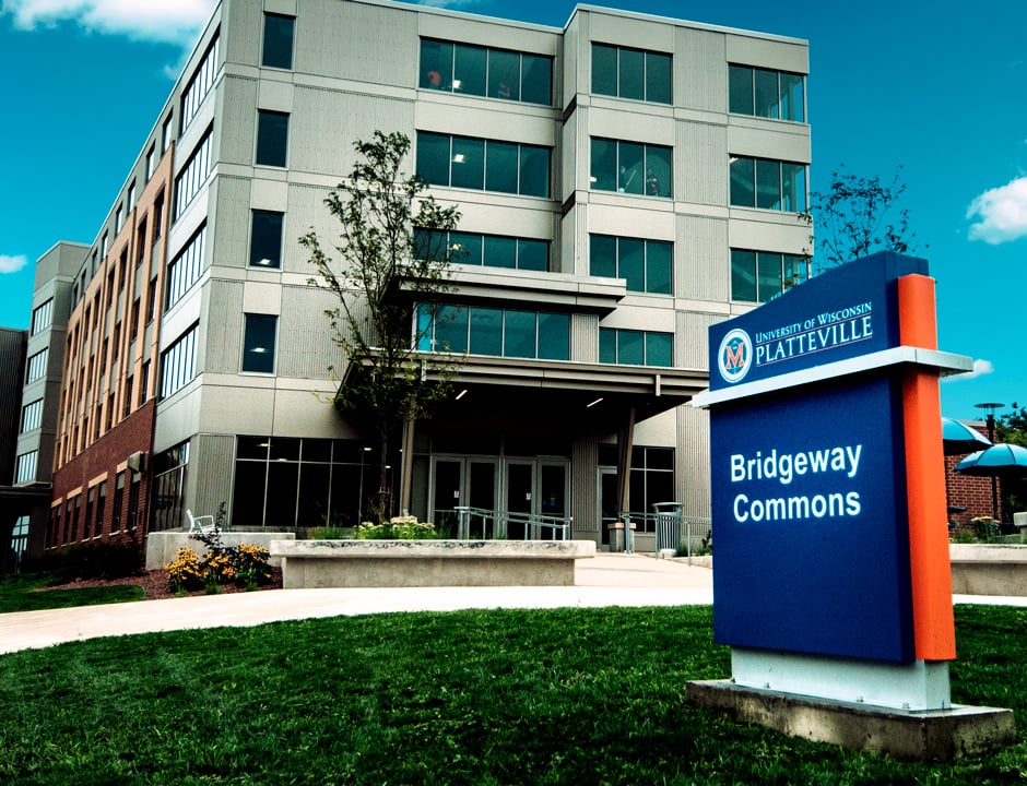 UW Platteville - Bridgeway Commons